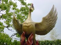 宝塚市立手塚治虫記念館の火の鳥像